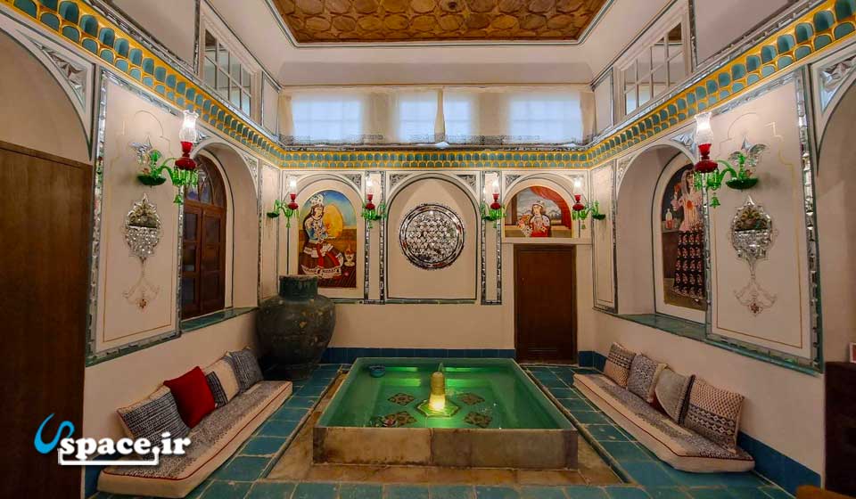 نمای داخلی اتاق رازداران - بوتیک هتل عمارت شهسواران - اصفهان